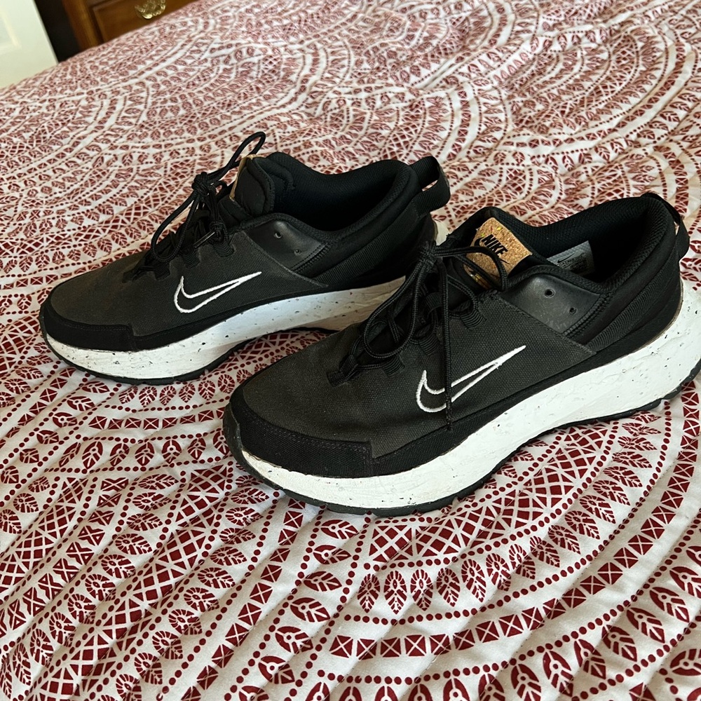 Nike Women’s Crater Remixa Sneakers